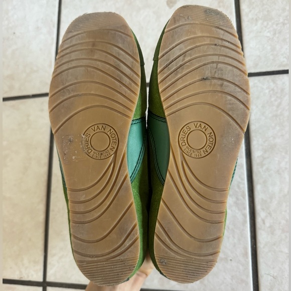 Trainers Dries Van Noten Green size 39.5 EU in Suede - 43393484 Dries Van Noten green suede sneakers size 38